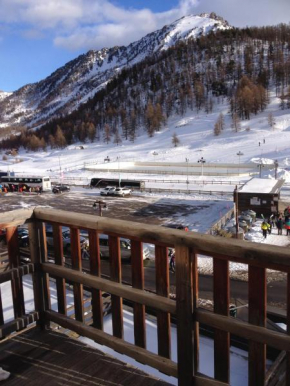 Montgenevre Neige et Golf coquet studio 4 pers maxi